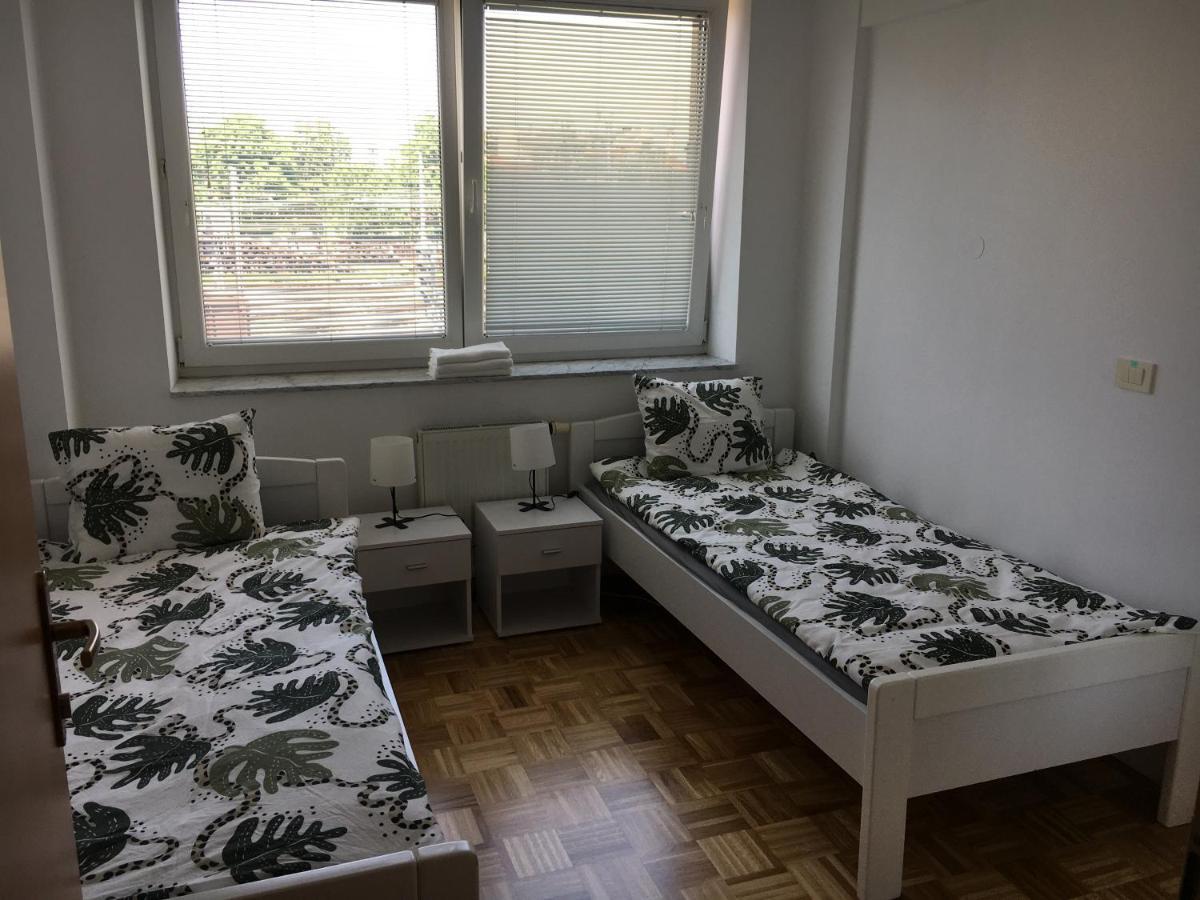 Apartma Lunca 2 Apartment ลูบลิยานา ภายนอก รูปภาพ