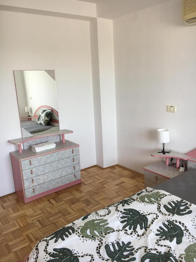 Apartma Lunca 2 Apartment ลูบลิยานา ภายนอก รูปภาพ